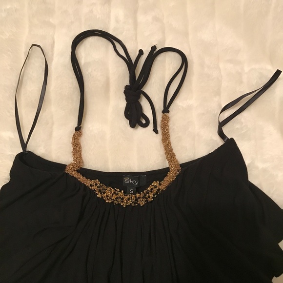 Black & Gold Top - Picture 4 of 4